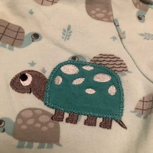 🦋2-for-1🦋 18M | Sleeper - Button Snaps